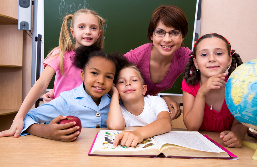 What does the curriculum look like in an Early Childhood Education program