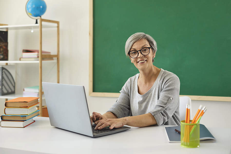 Featured Image For: Consider Teaching as a Second Career 