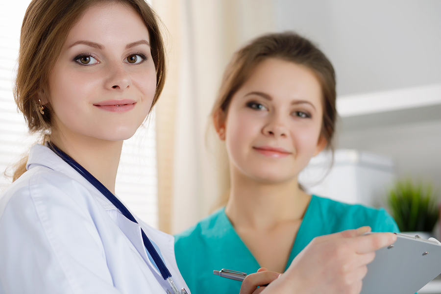 Featured Image For: The DOs and Don’ts of Getting Accepted Into an LPN-RN Program